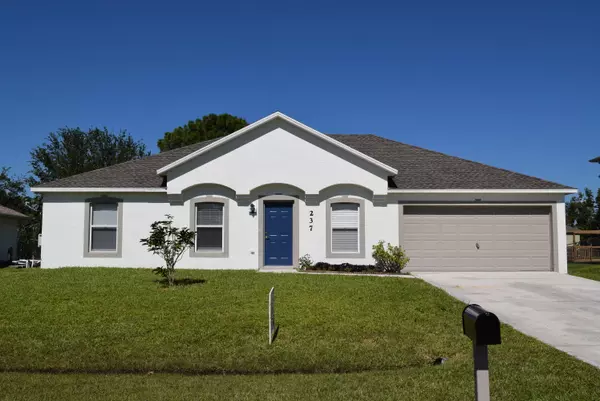 237 SW Holden TER, Port Saint Lucie, FL 34984