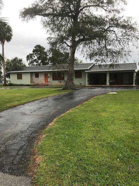 1376 E Main ST, Pahokee, FL 33476