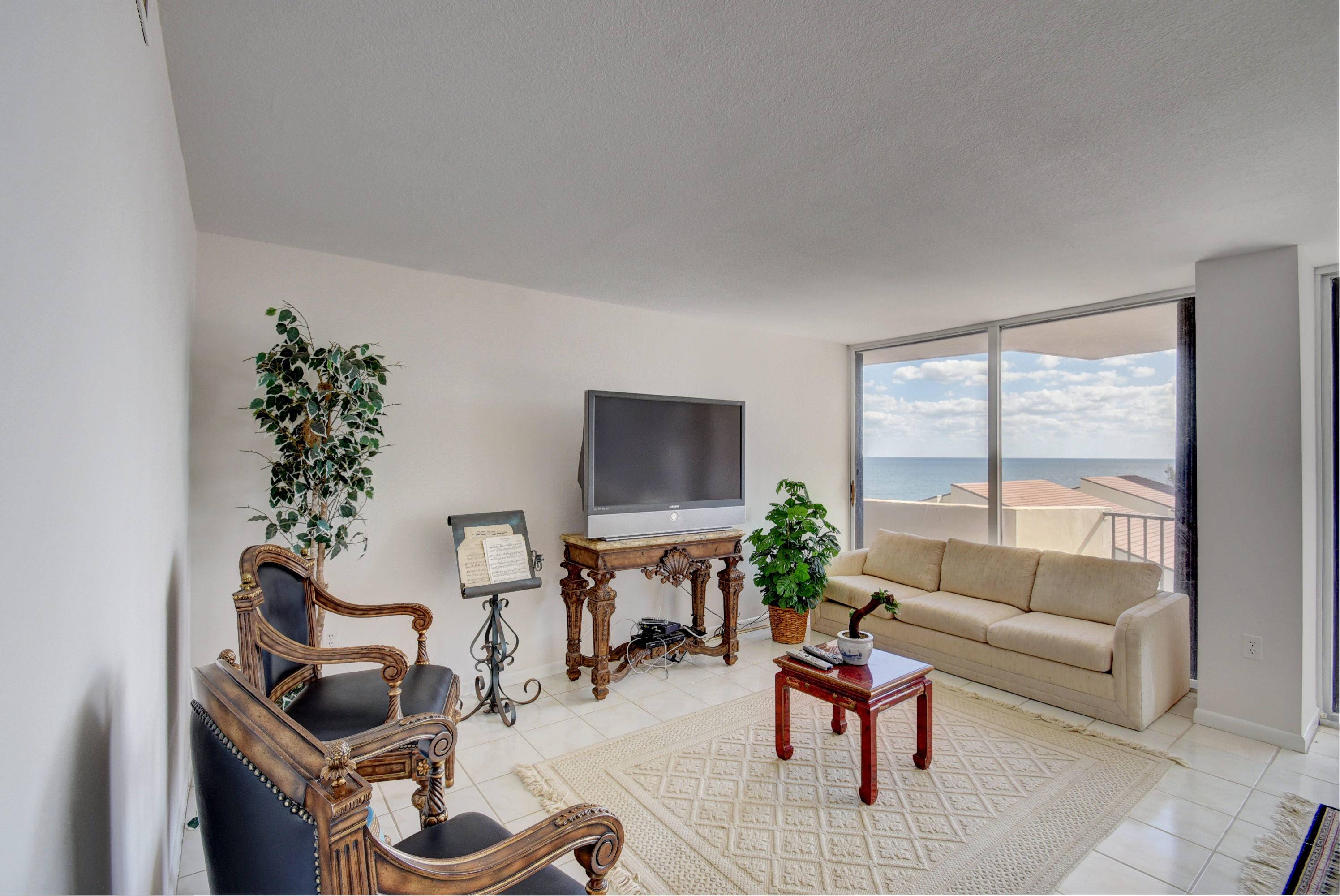 Riviera Beach, FL 33404,4200 N Ocean DR 1-804