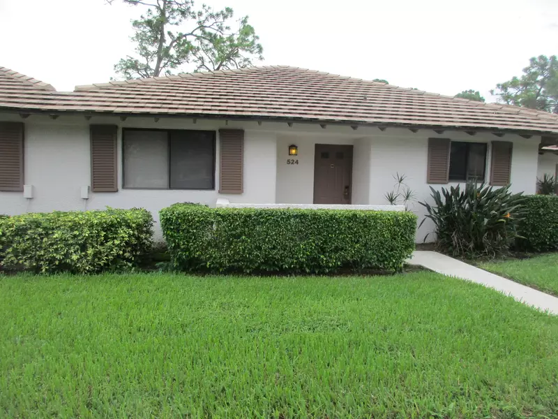 524 Club DR, Palm Beach Gardens, FL 33418