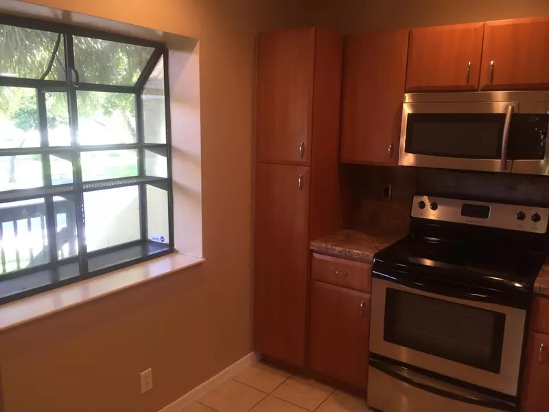 2452 NW 49th TER 4313, Coconut Creek, FL 33063