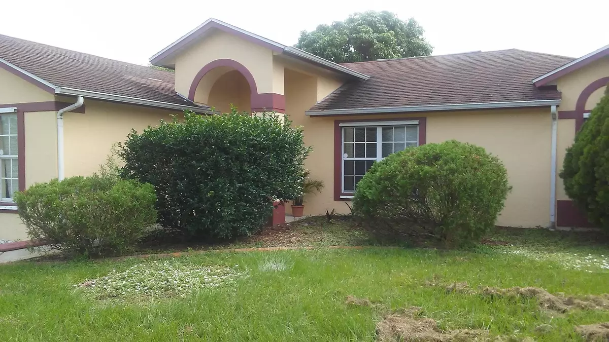 Port Saint Lucie, FL 34953,2102 SW Plantation TER