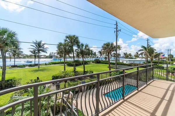 Palm Beach Shores, FL 33404,314 Inlet WAY 102