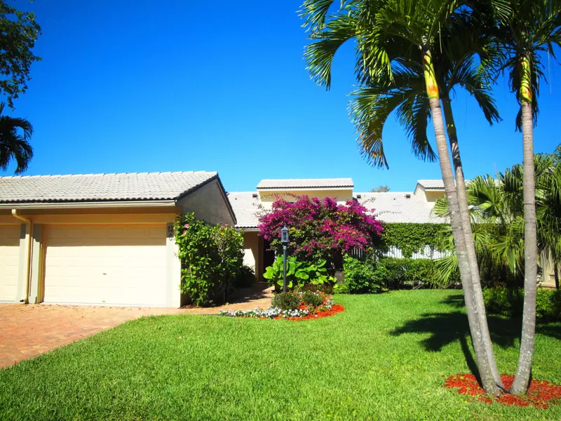 12 Eastgate DR # C, Boynton Beach, FL 33436