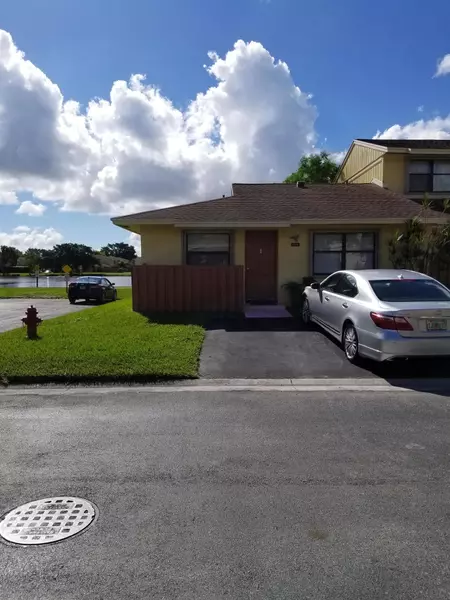 5240 Jog LN 5240, Delray Beach, FL 33484