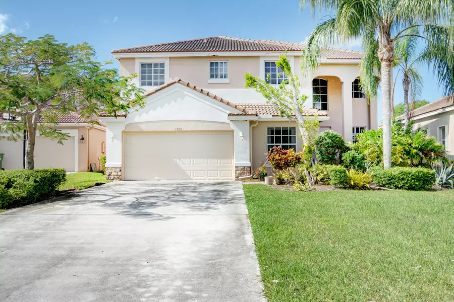 1708 Royal Grove WAY, Weston, FL 33327