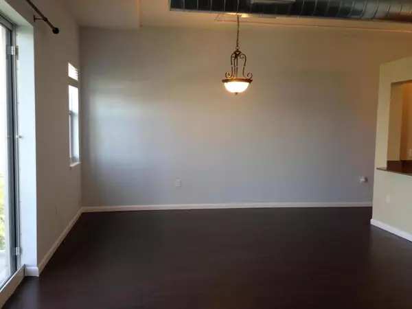 West Palm Beach, FL 33407,3960 N Flagler DR 304