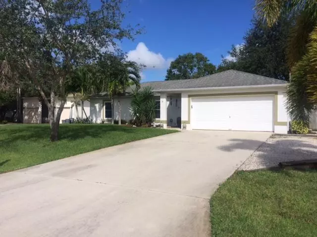 Port Saint Lucie, FL 34953,641 SW Aster RD