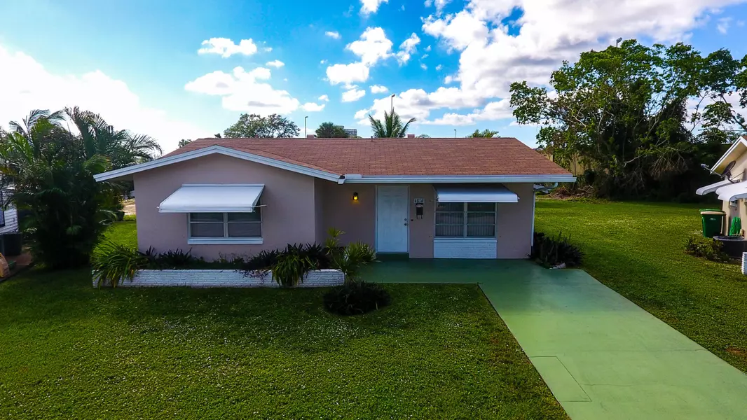 4814 NW 49th CT, Tamarac, FL 33319