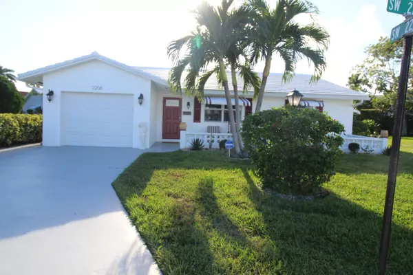 2206 SW 22nd AVE, Boynton Beach, FL 33426