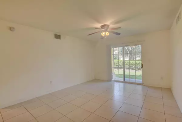 Boynton Beach, FL 33437,6777 Heritage Grande 1106