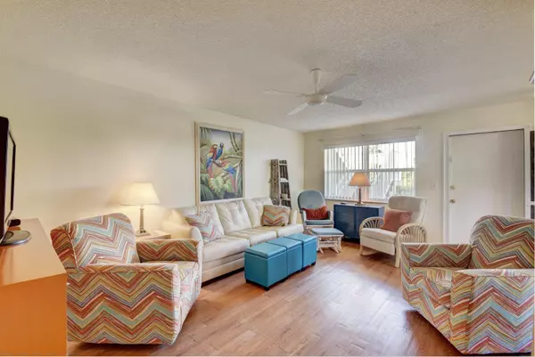 Boynton Beach, FL 33435,240 W Horizons 112