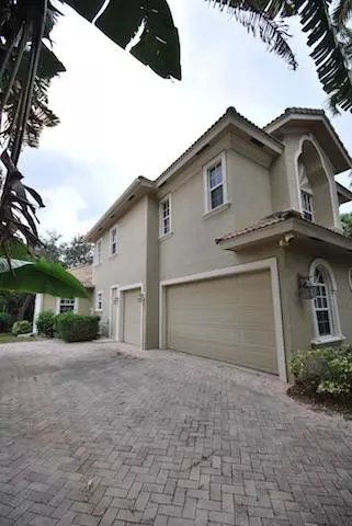 Delray Beach, FL 33445,2440 Whispering Oaks LN