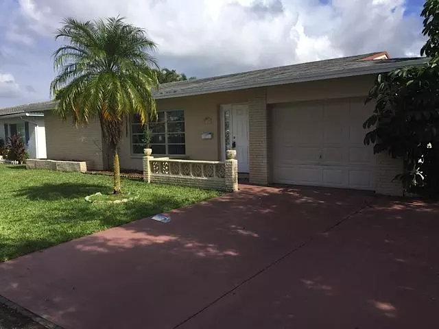 5718 NW 87th AVE, Tamarac, FL 33321