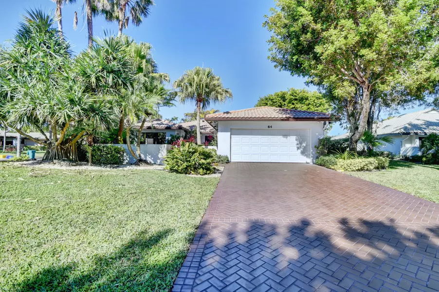 64 Northwoods CIR, Boynton Beach, FL 33436