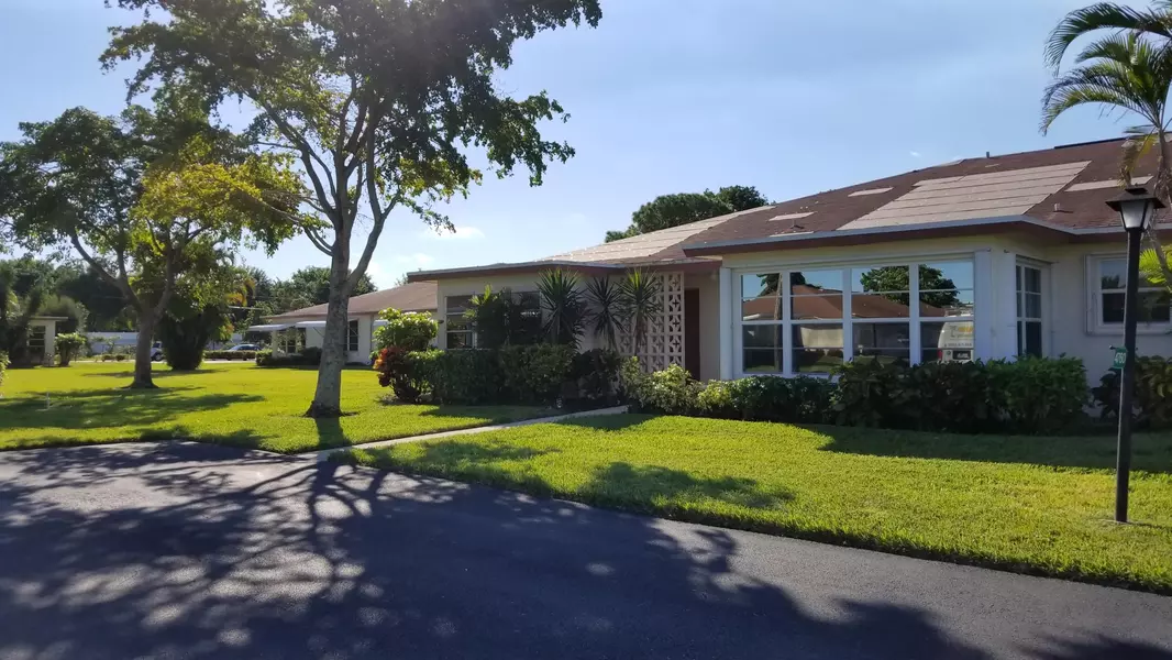 4760 NW 3rd ST B, Delray Beach, FL 33445