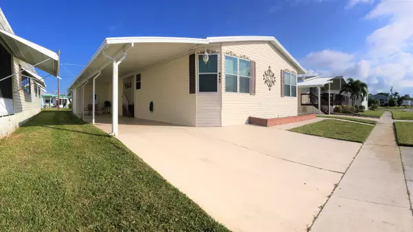 4447 Sandpine CIR, Boynton Beach, FL 33436