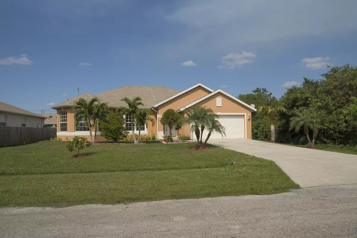 Port Saint Lucie, FL 34953,1019 SW Fisherman AVE