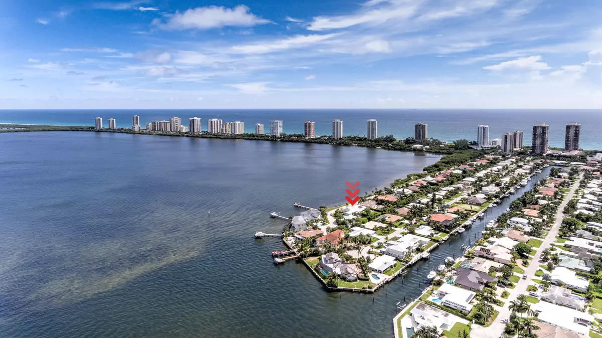 Singer Island, FL 33404,1041 Pine Point RD