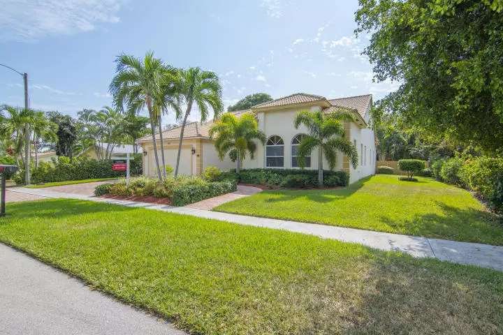 Boca Raton, FL 33487,750 Bailey ST