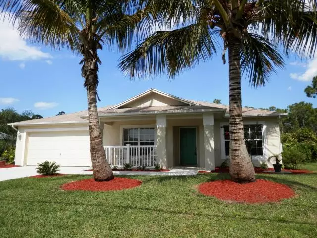 1383 SE Coral Reef ST, Port Saint Lucie, FL 34983