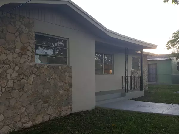 Miami, FL 33189,11470 SW 213th ST