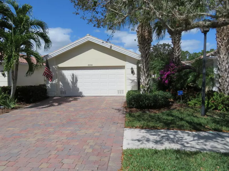 8558 SE Retreat DR, Hobe Sound, FL 33455