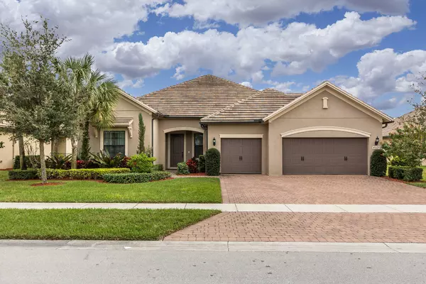 4567 Siena CIR, Wellington, FL 33414