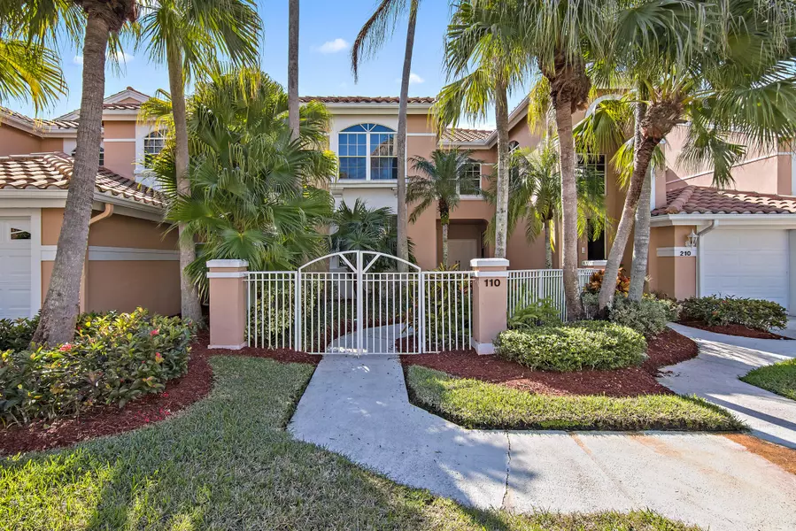 110 Legendary CIR, Palm Beach Gardens, FL 33418