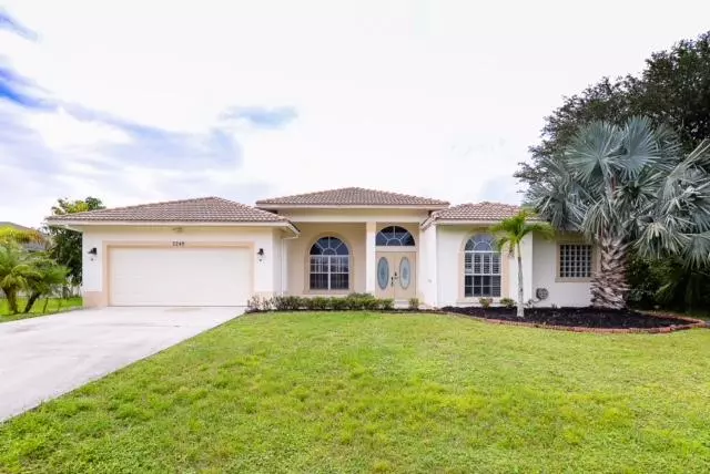 2248 SW Monterrey LN, Port Saint Lucie, FL 34953