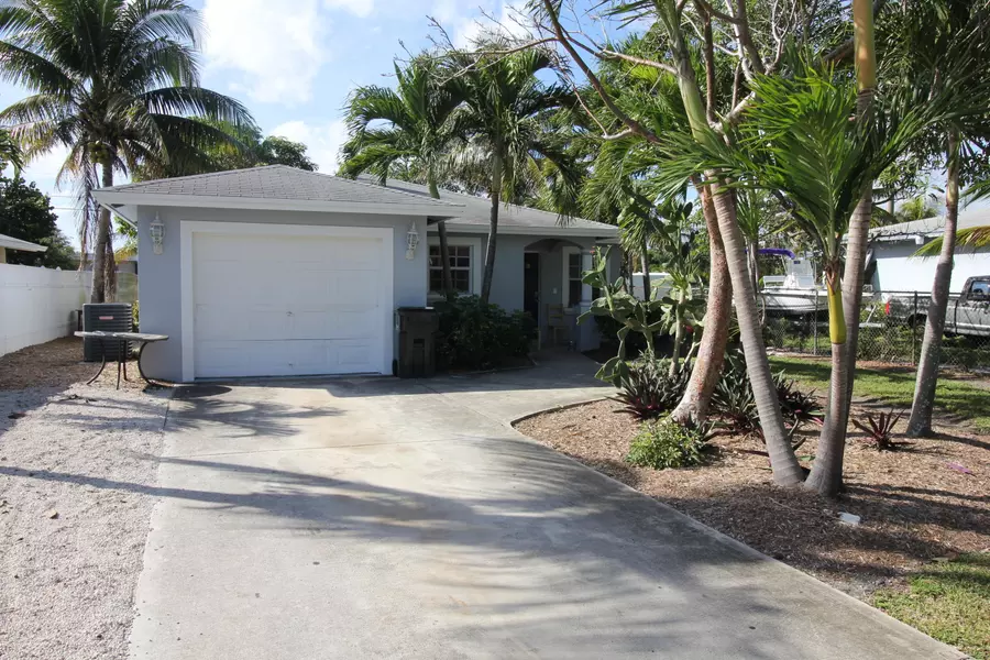 146 NW 11th AVE, Delray Beach, FL 33444