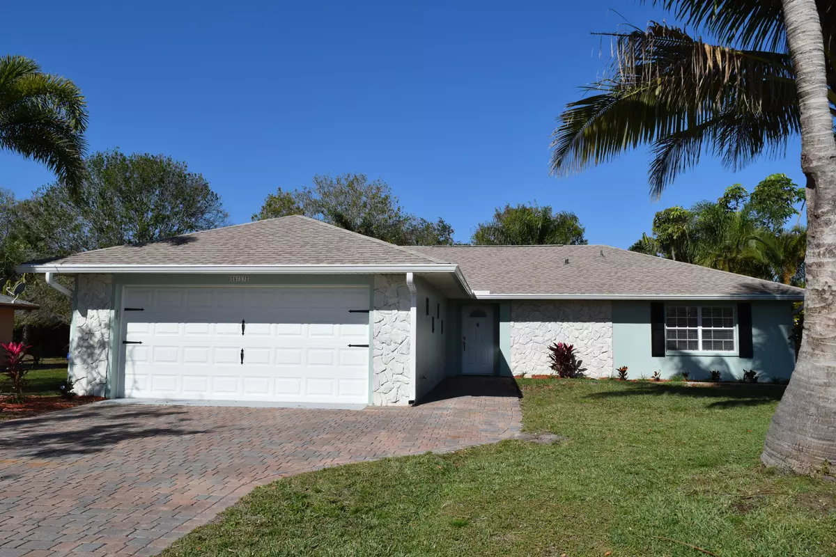 Fort Pierce, FL 34951,5713 Eagle DR