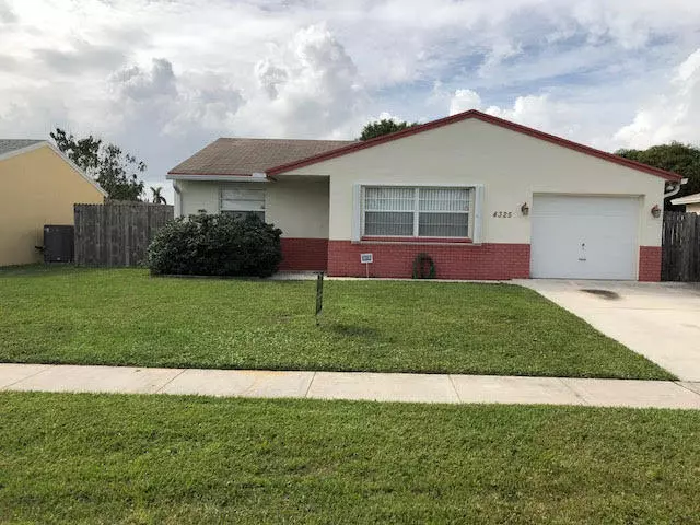 4325 Ixora CIR, Lake Worth, FL 33461