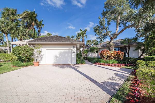 20482 Linksview DR, Boca Raton, FL 33434