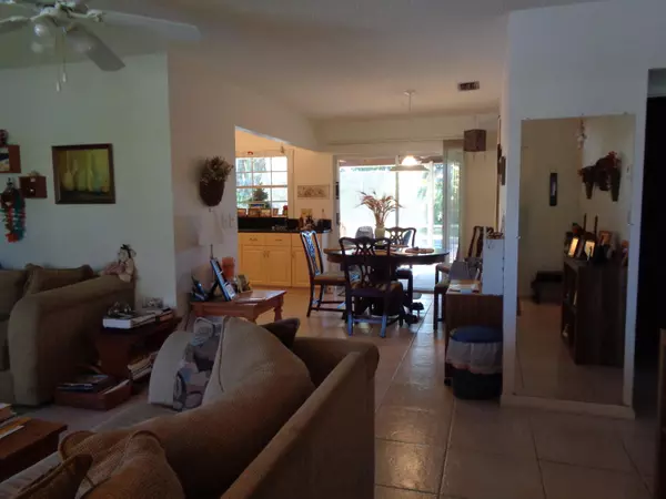 Boca Raton, FL 33434,19714 Carolina CIR