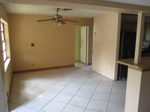 Pompano Beach, FL 33064,2575 NE 13th TER