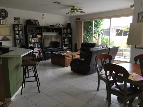 Boca Raton, FL 33498,10891 Haydn DR