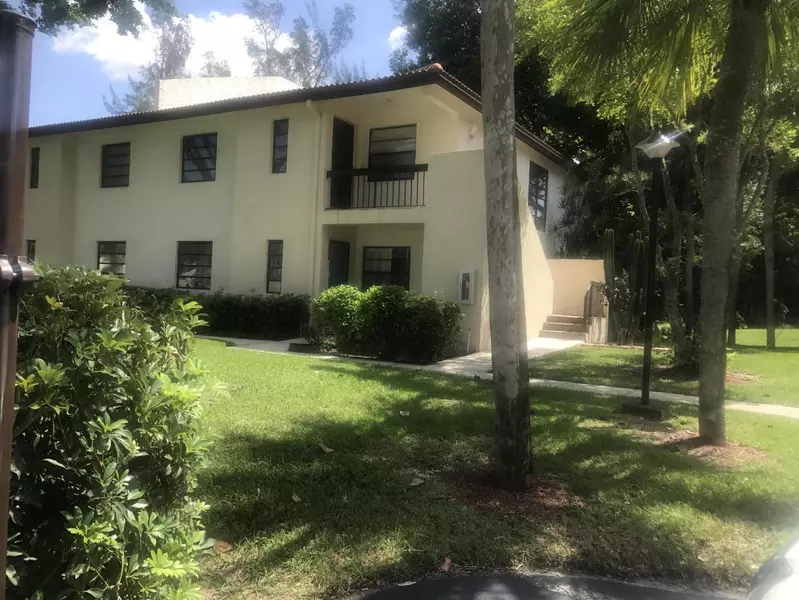 21676 Cypress RD 12c, Boca Raton, FL 33433