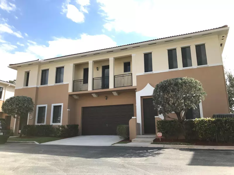 2414 Venetian WAY, Boynton Beach, FL 33426