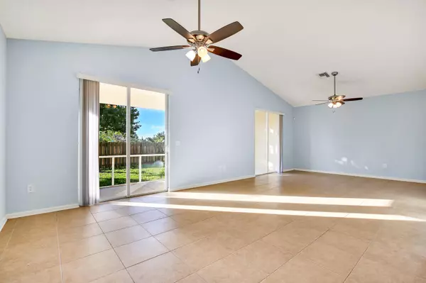 West Palm Beach, FL 33415,5756 Azalea CIR