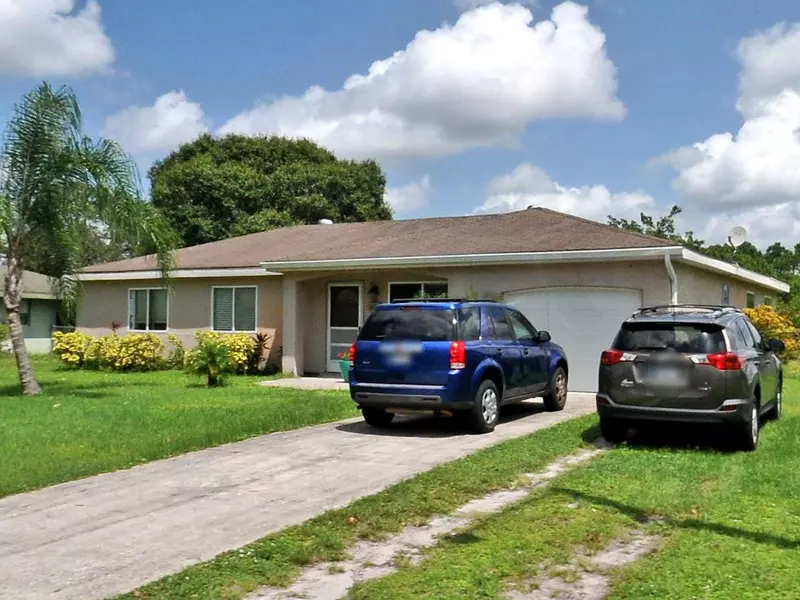 465 SW Belmont CIR, Port Saint Lucie, FL 34953