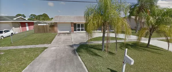 Port Saint Lucie, FL 34983,357 NE Floresta DR