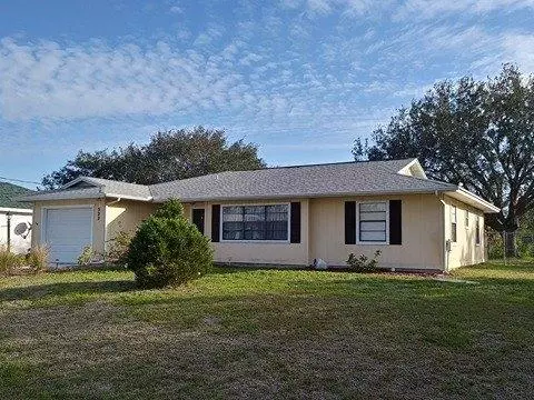 Port Saint Lucie, FL 34953,522 SW Jeanne AVE