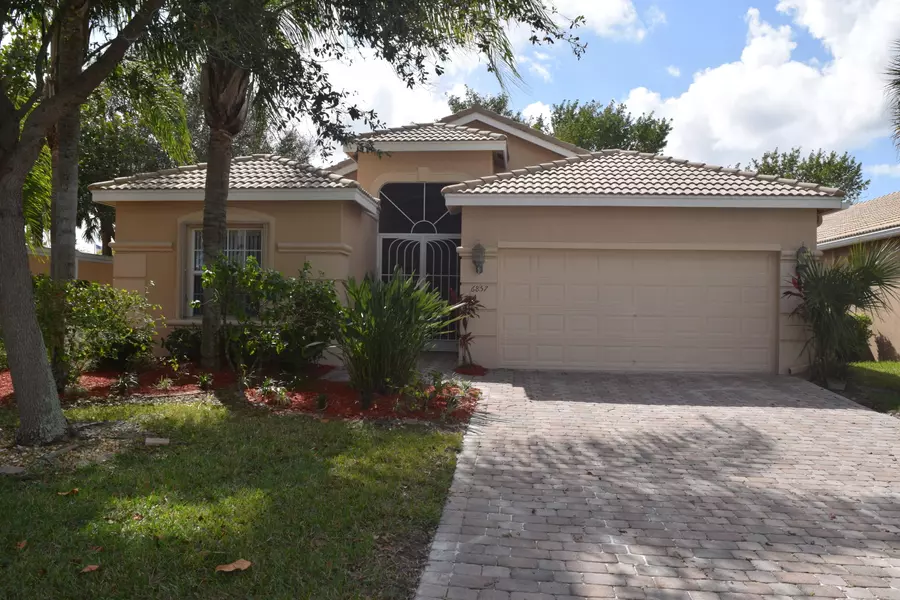 6857 Via Bellini, Lake Worth, FL 33467