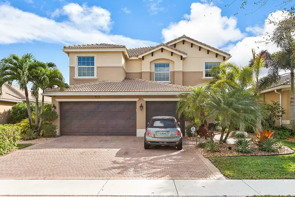 8374 Emerald Winds CIR, Boynton Beach, FL 33473