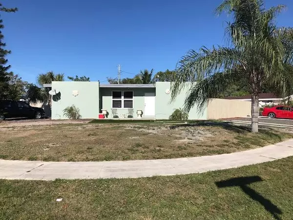 Lake Worth, FL 33462,400 Lawrence RD