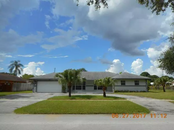 7100 Plantation RD, Plantation, FL 33317