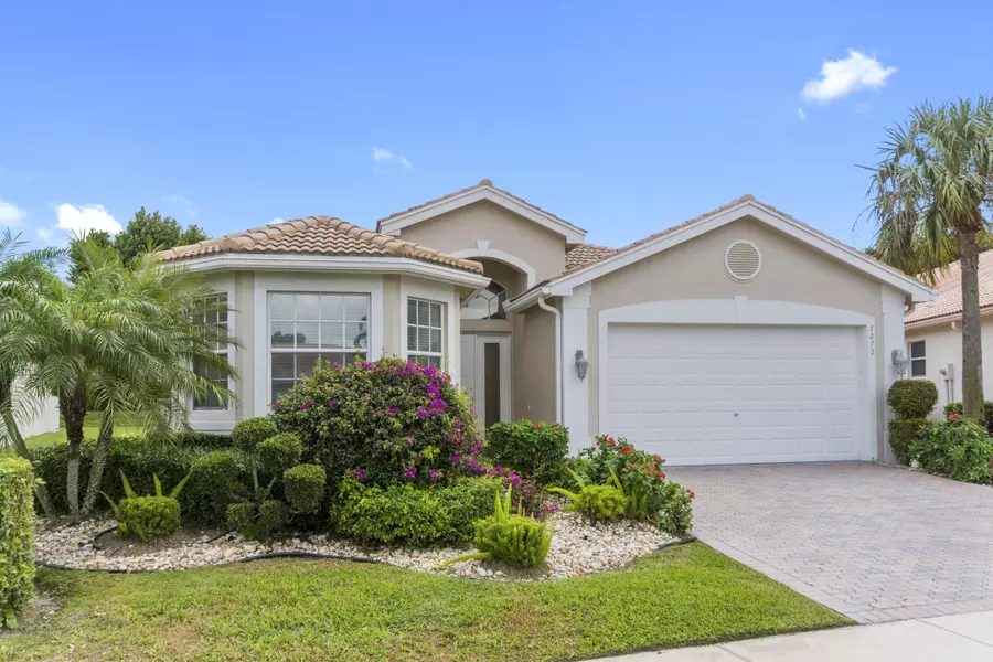 7072 Prado Lake DR, Delray Beach, FL 33446