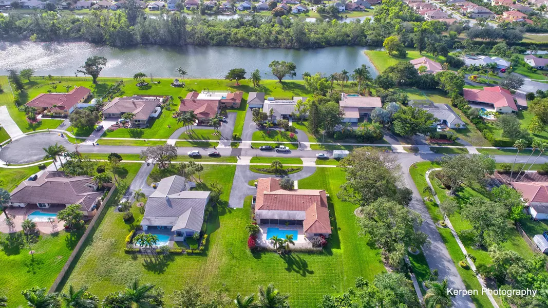 22396 Waterside DR, Boca Raton, FL 33428