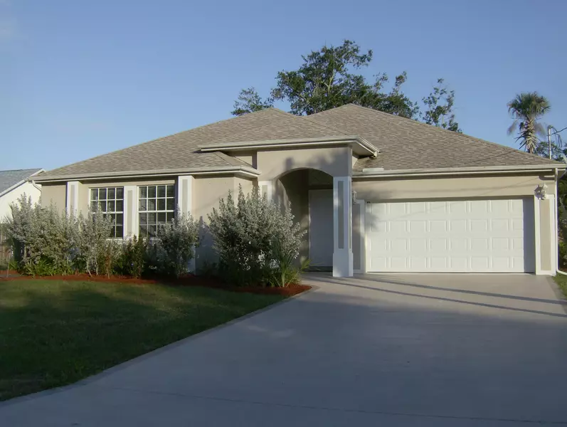 2321 SW Valnera ST, Port Saint Lucie, FL 34953